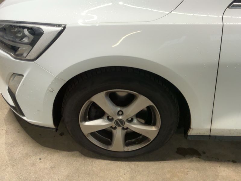 Ford Focus 2.0 TDCi EcoBlue Titanium 2019 – снимка 3