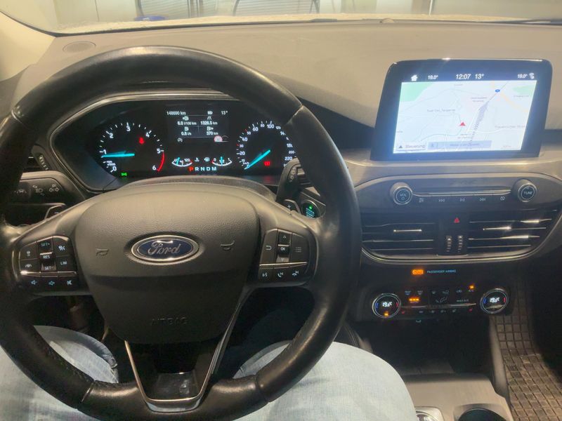 Ford Focus 2.0 TDCi EcoBlue Titanium 2019 – снимка 18