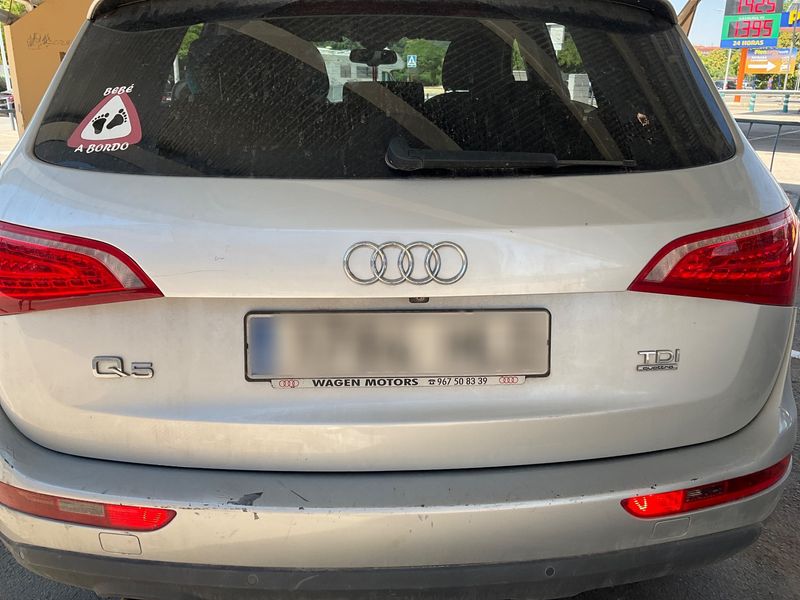 Audi Q5 2.0 TDI quattro 2012 – снимка 37