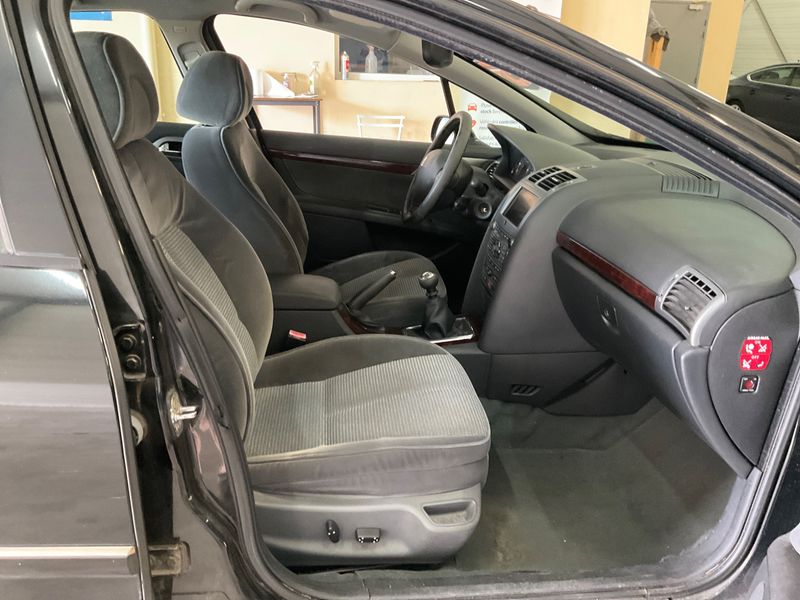 Peugeot 407 2.0 HDi Premium Pack 2008 – снимка 3