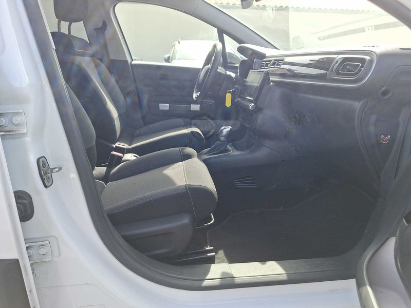 Citroen C3 1.2 PureTech Shine 2019 – снимка 10