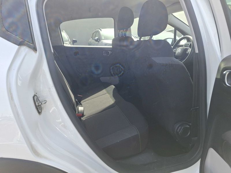 Citroen C3 1.2 PureTech Shine 2019 – снимка 14