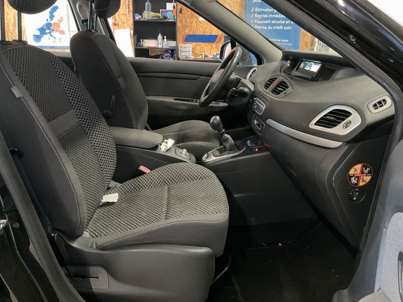Renault Scenic 1.5 dCi Business 2011 – снимка 3
