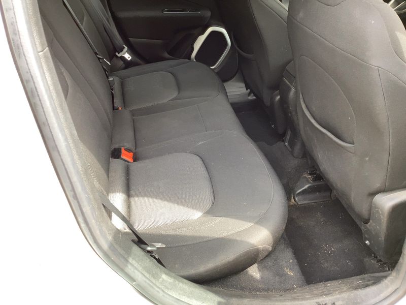 Jeep Renegade 1.6 M-Jet Longitude FWD 2015 – снимка 19