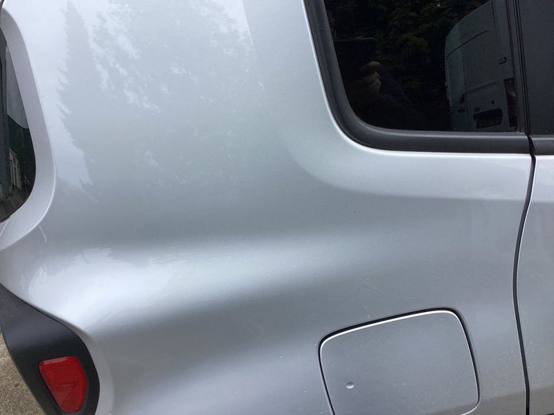 Jeep Renegade 1.6 M-Jet Longitude FWD 2015 – снимка 23