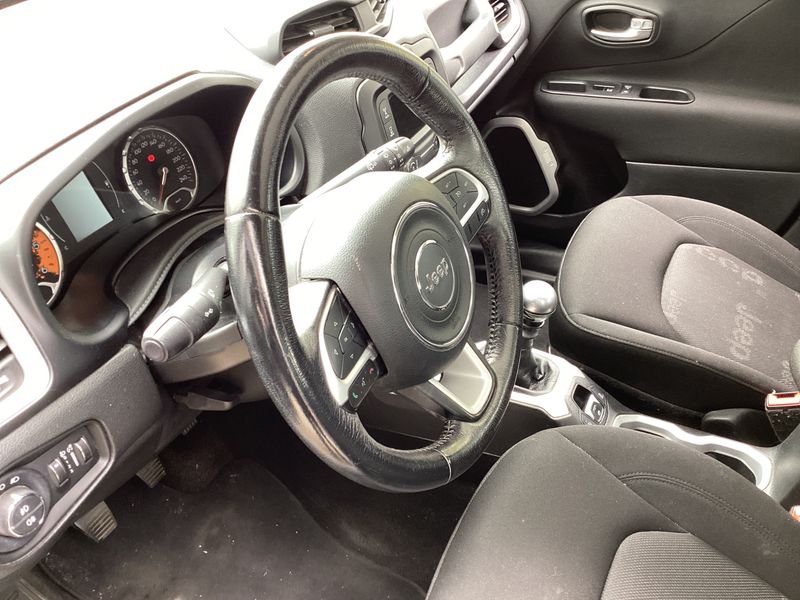 Jeep Renegade 1.6 M-Jet Longitude FWD 2015 – снимка 37