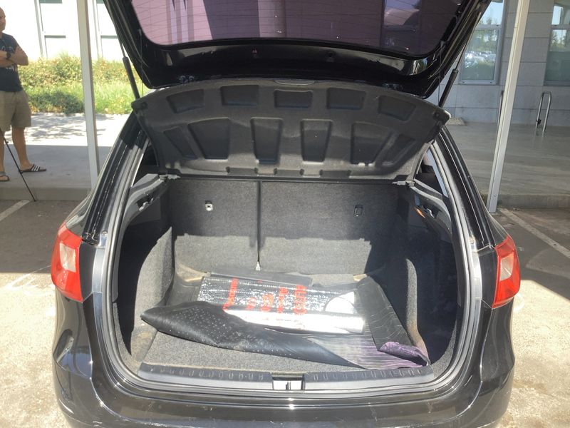 Seat Ibiza 1.6 TDI Style 2012 – снимка 15