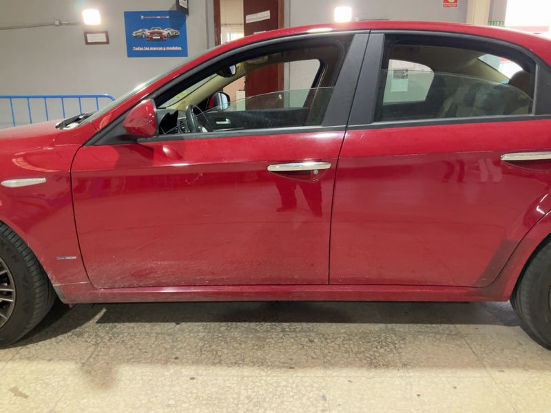 Alfa Romeo Alfa 159 2.0 JTDM Sport Plus 2012 – снимка 4
