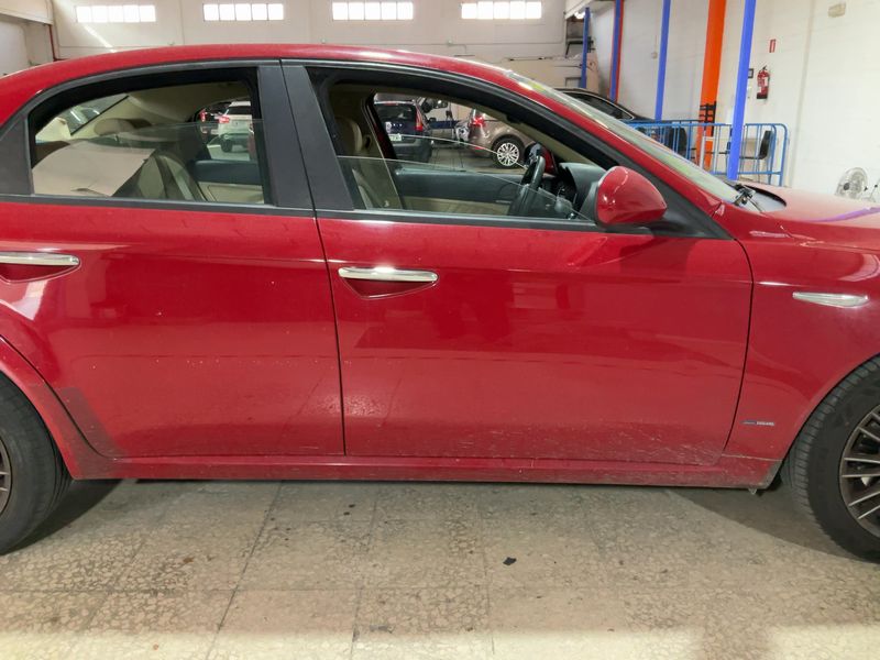 Alfa Romeo Alfa 159 2.0 JTDM Sport Plus 2012 – снимка 10