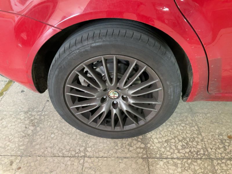 Alfa Romeo Alfa 159 2.0 JTDM Sport Plus 2012 – снимка 9
