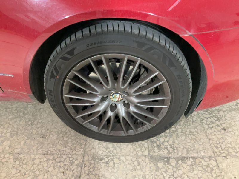 Alfa Romeo Alfa 159 2.0 JTDM Sport Plus 2012 – снимка 11