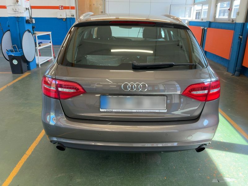 Audi A4 1.8 TFSI Attraction 2013 – снимка 7