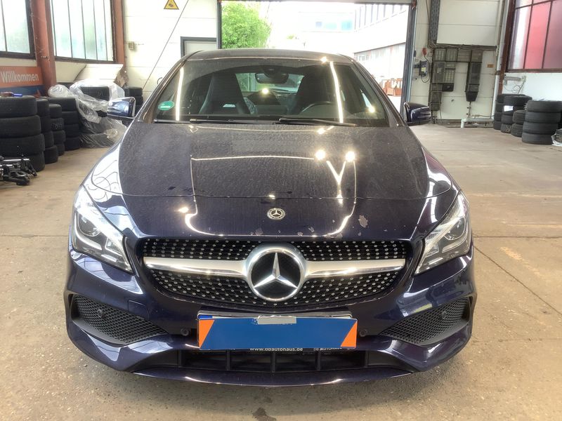 Mercedes-Benz CLA-Klasse CLA 180 d Shooting Brake AMG Line 2017 – снимка 14