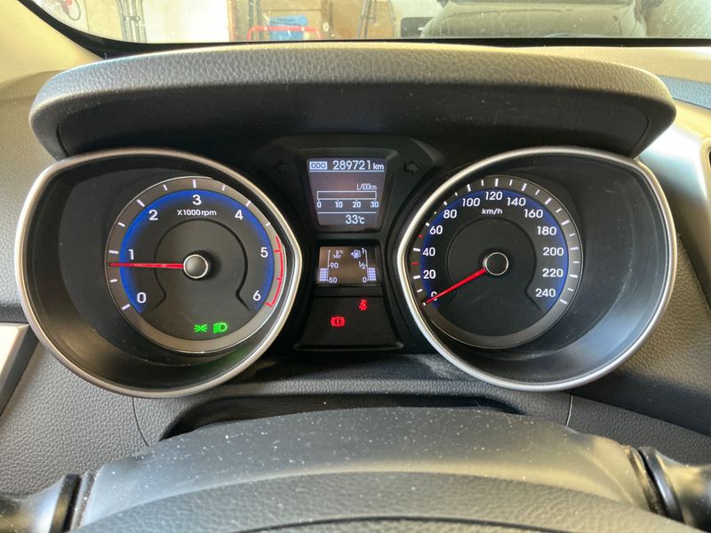 Hyundai i30 1.6 CRDi Trend 2013 – снимка 4