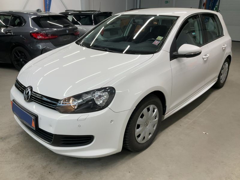 Volkswagen Golf VI 1.6 TDI Trendline BlueMotion Tech 2011