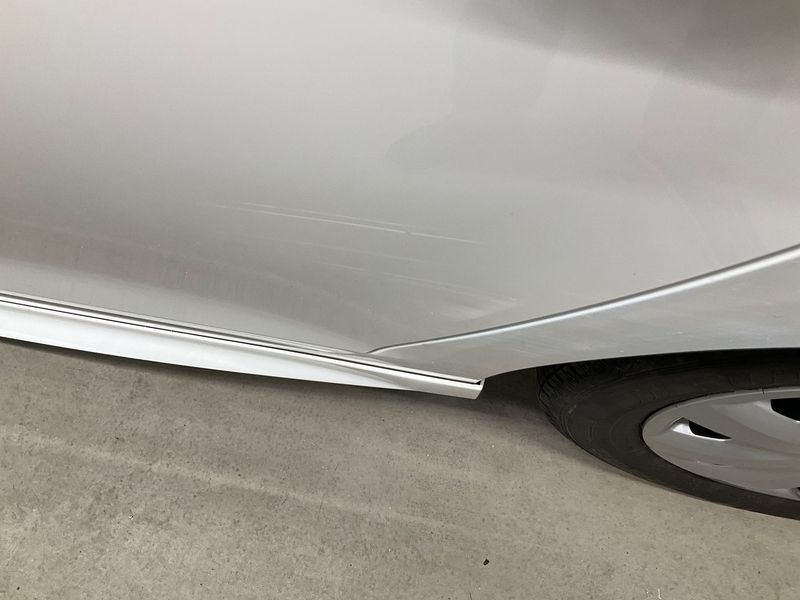 Volkswagen Golf VI 1.6 TDI Trendline BlueMotion Tech 2011 – снимка на щета 29