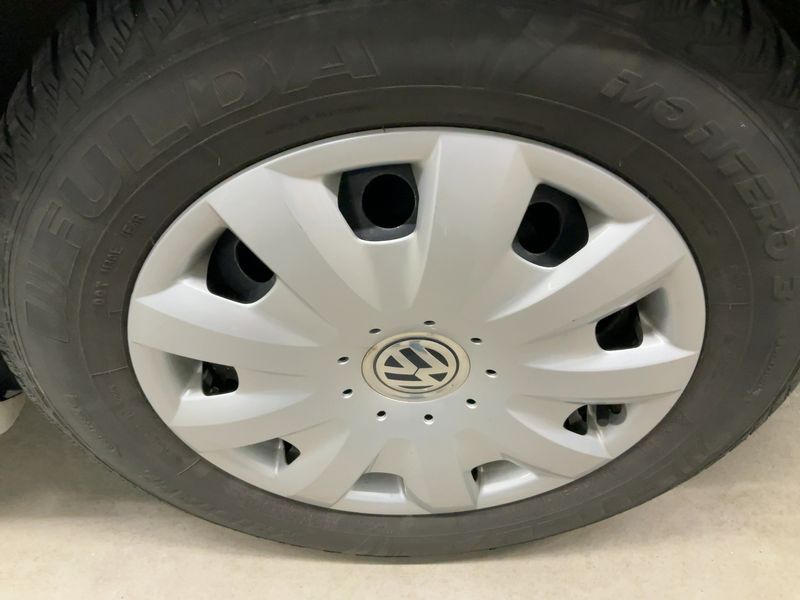 Volkswagen Golf VI 1.6 TDI Trendline BlueMotion Tech 2011 – снимка 18