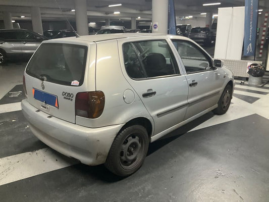 Volkswagen Polo 1.4 1999 – снимка 2