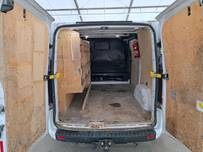 Ford Tourneo Custom 2.0 TDCi L1 Trend Business 2019 – снимка 4