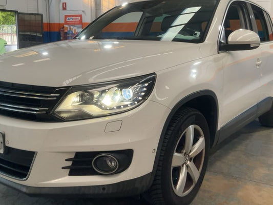 Volkswagen Tiguan 2.0 TDI Sport 4Motion BlueMotion Tech 2013 – снимка 2