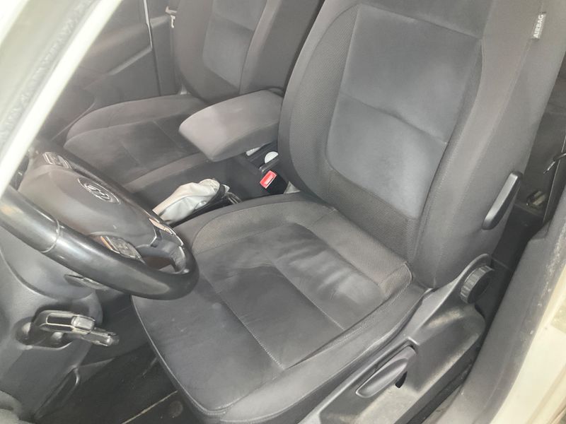 Volkswagen Tiguan 2.0 TDI Sport 4Motion BlueMotion Tech 2013 – снимка 24
