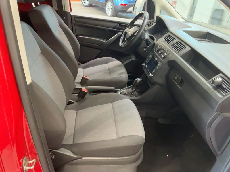 Volkswagen Caddy 2.0 TDI Kombi BlueMotion Tech 2015 – снимка 16