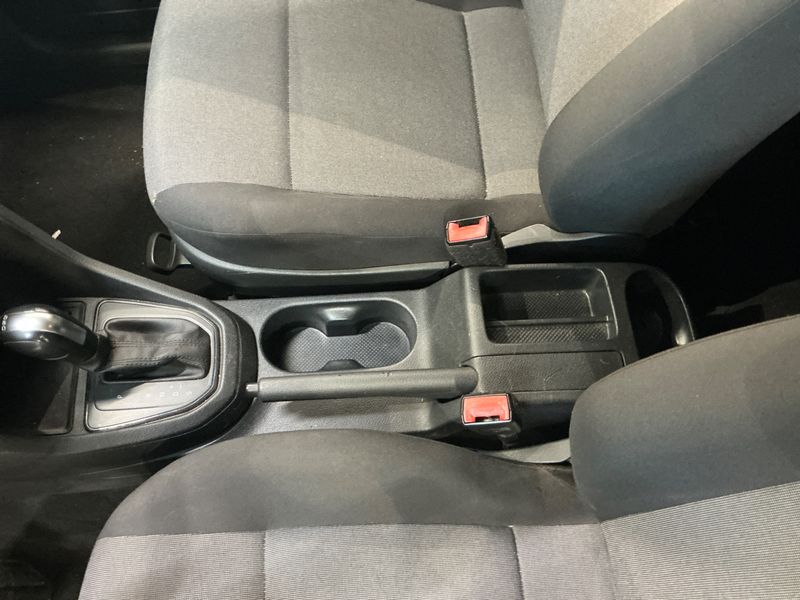 Volkswagen Caddy 2.0 TDI Kombi BlueMotion Tech 2015 – снимка 33