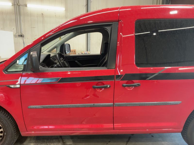Volkswagen Caddy 2.0 TDI Kombi BlueMotion Tech 2015 – снимка 4