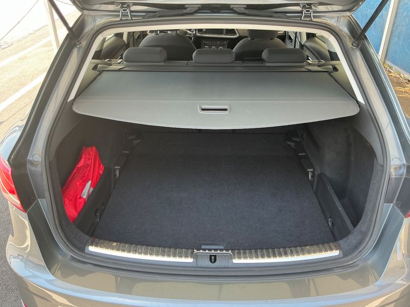 Seat Leon 1.6 TDI Style 2018 – снимка 15