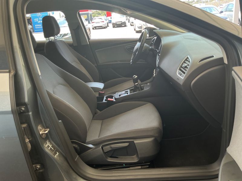 Seat Leon 1.6 TDI Style 2018 – снимка 16
