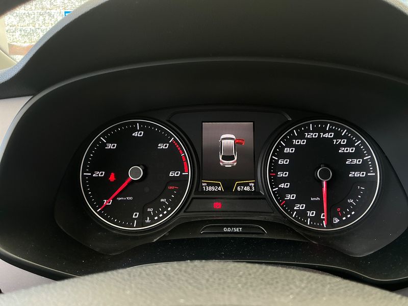 Seat Leon 1.6 TDI Style 2018 – снимка 18