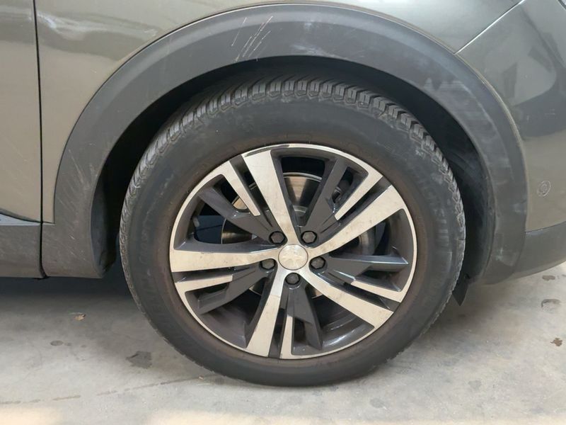 Peugeot 3008 1.5 Blue-HDi Allure 2020 – снимка 11