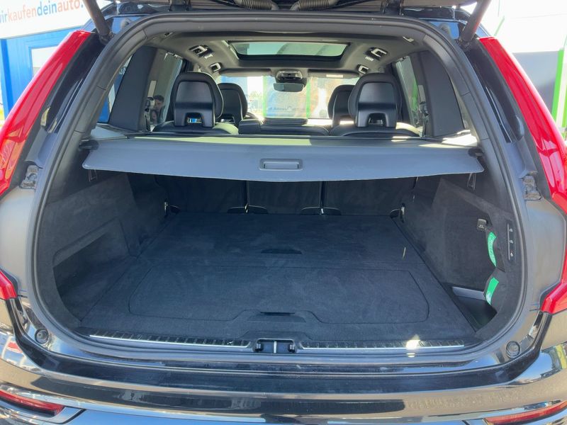Volvo XC90 2.0 B5 Diesel Mild-Hybrid R-Design AWD 2021 – снимка 15