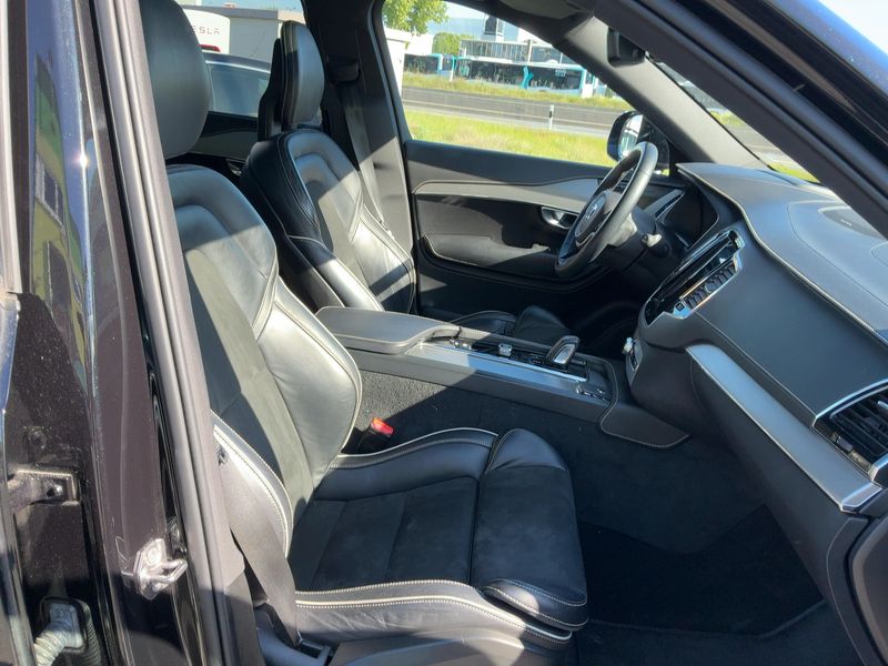 Volvo XC90 2.0 B5 Diesel Mild-Hybrid R-Design AWD 2021 – снимка 16
