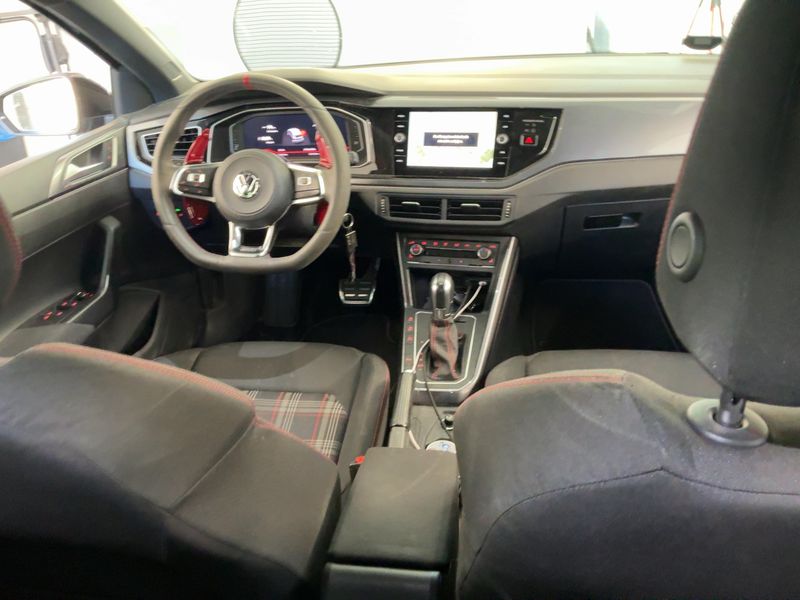 Volkswagen Polo 2.0 TSI GTI 2019 – снимка 18