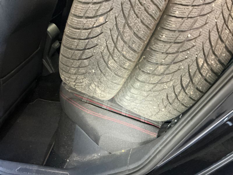 Volkswagen Polo 2.0 TSI GTI 2019 – снимка 30