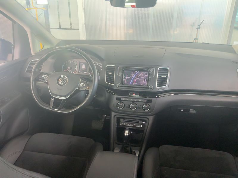 Volkswagen Sharan 2.0 TDI Business+ 4Motion 2019 – снимка 18