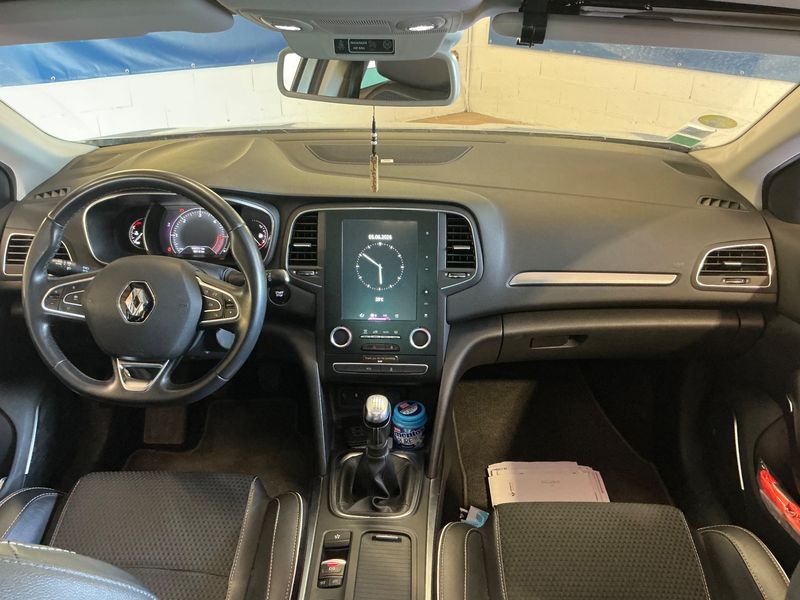 Renault Megane 1.5 dCi Energy BOSE-Edition 2017 – снимка 17