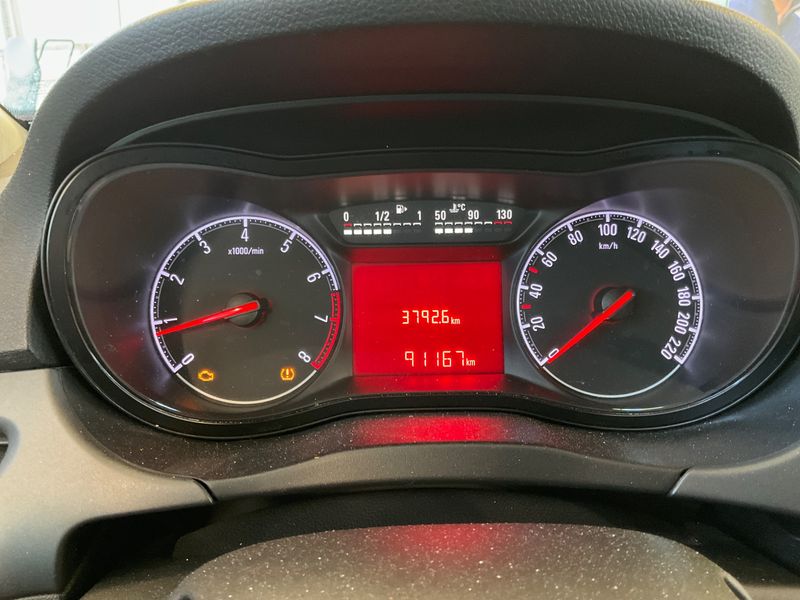 Opel Corsa 1.2 Selection 2016 – снимка 4