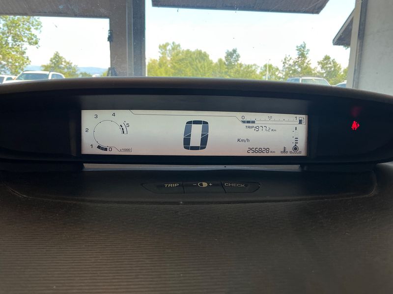Citroen C4 1.6 HDi Collection 2009 – снимка 4