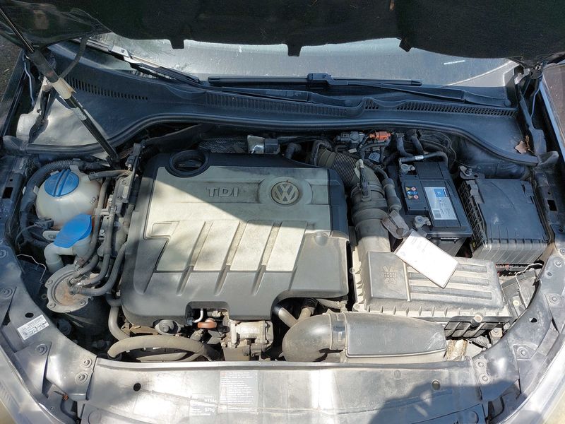 Volkswagen Golf VI 2.0 TDI Comfortline 2008 – снимка 8