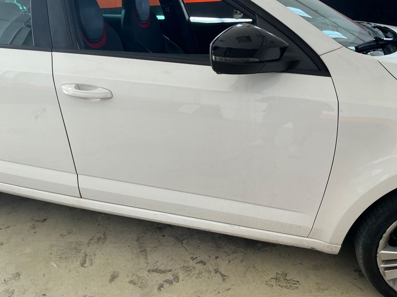 Skoda Octavia 2.0 TDI RS 2014 – снимка на щета