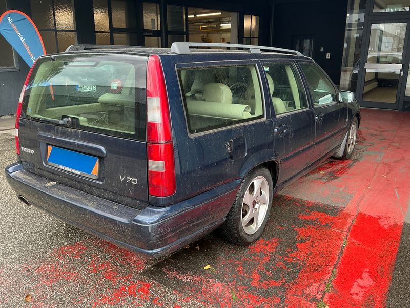 Volvo V70 2.4 T 1999 – снимка 2