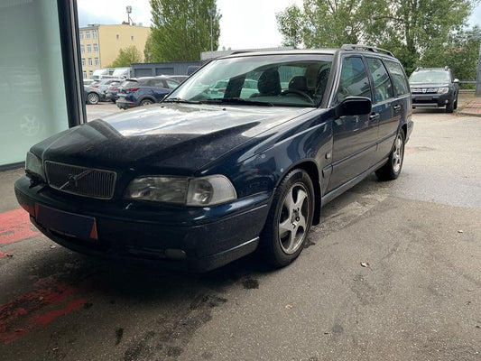 Volvo V70 2.4 T 1999 – снимка 1