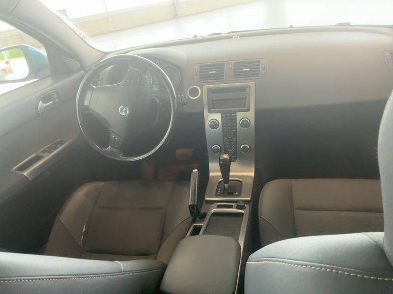 Volvo V50 2.4 Momentum 2009 – снимка 18