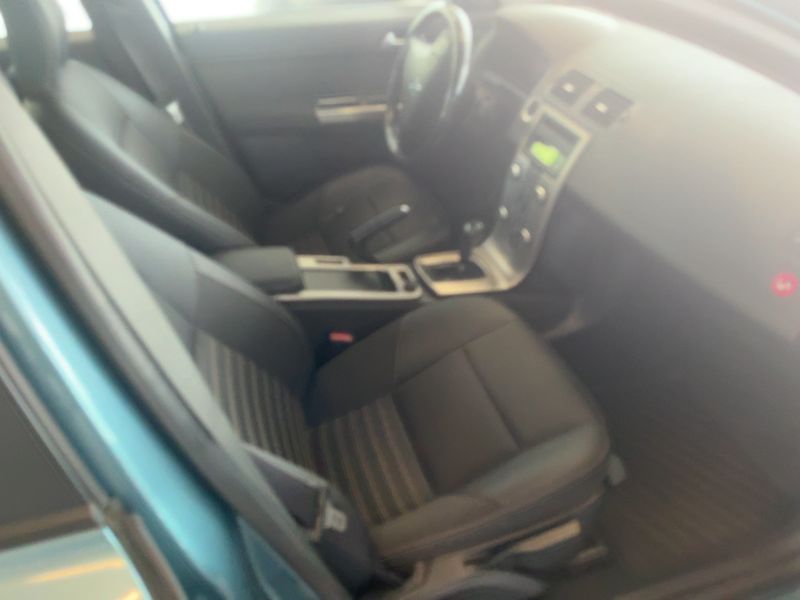 Volvo V50 2.4 Momentum 2009 – снимка 17