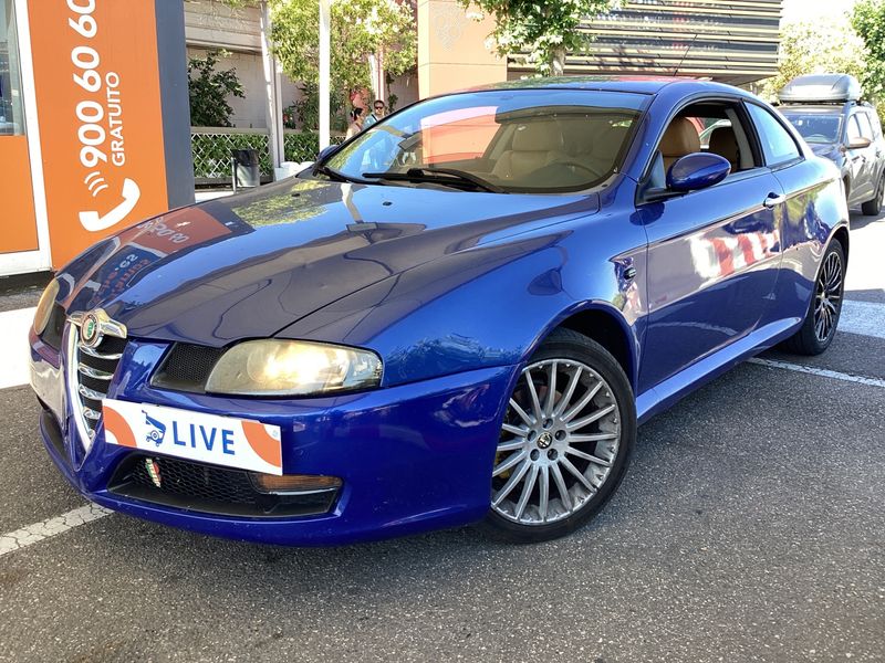 Alfa Romeo Alfa GT 2.0 JTS Distinctive 2004 – снимка 1