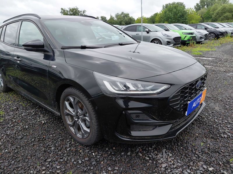 Ford Focus 1.0 EcoBoost Mild-Hybrid ST-Line X 2024 – снимка 6