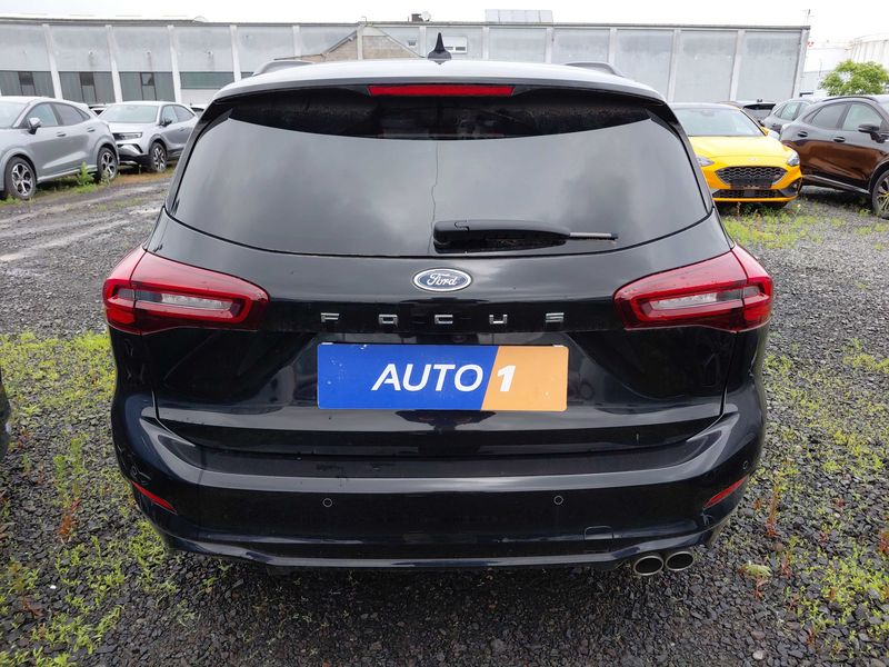 Ford Focus 1.0 EcoBoost Mild-Hybrid ST-Line X 2024 – снимка 4