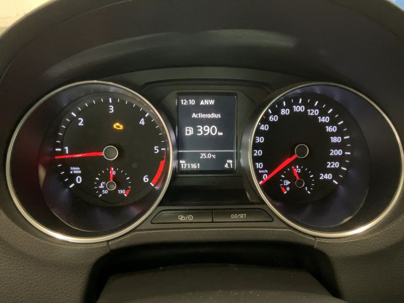 Volkswagen Polo 1.4 TDI Trendline BlueMotion Tech 2015 – снимка 19